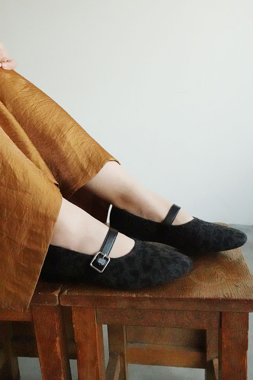 Daniella & GEMMA(ダニエラ＆ジェマ)｜ラウンドトゥベルトフラット