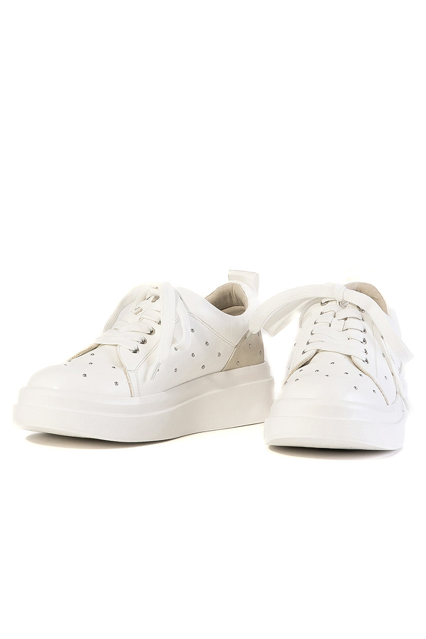 ダニエラ＆ジェマ/Daniella & GEMMAの【レイン対応】スタッズスニーカー(ホワイト/GE25552)