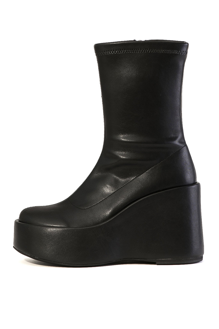 ダニエラ＆ジェマ/Daniella & GEMMAの【レイン対応】ウエッジボリュームソールブーツ(ブラック/GE25648)