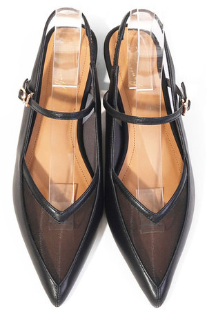 ダニエラ＆ジェマ/Daniella & GEMMAの【予約販売】ポインテッドスリングバックパンプス