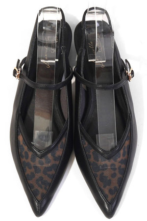 ダニエラ＆ジェマ/Daniella & GEMMAの【予約販売】ポインテッドスリングバックパンプス