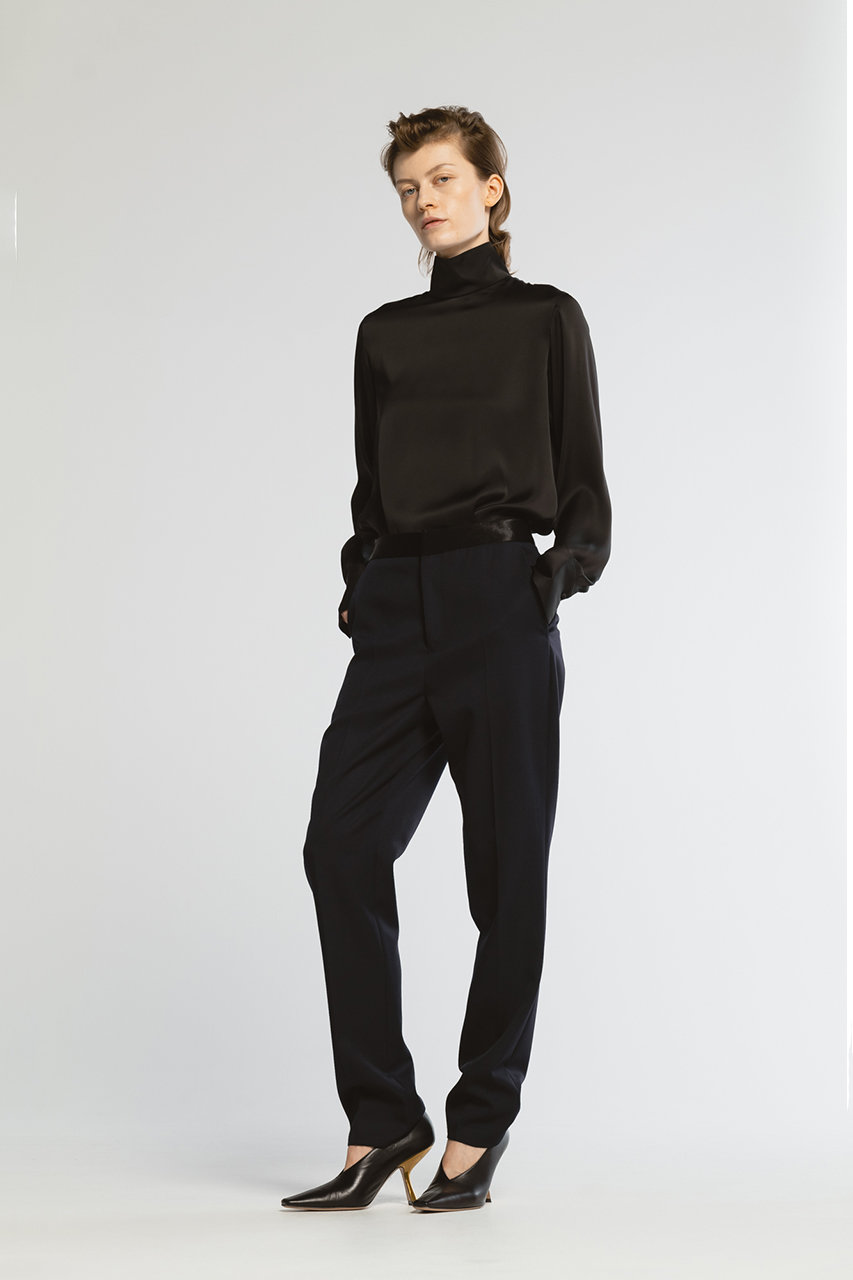 CINOH(チノ)｜BLACK FORMAL テーパードパンツ/ネイビー の通販