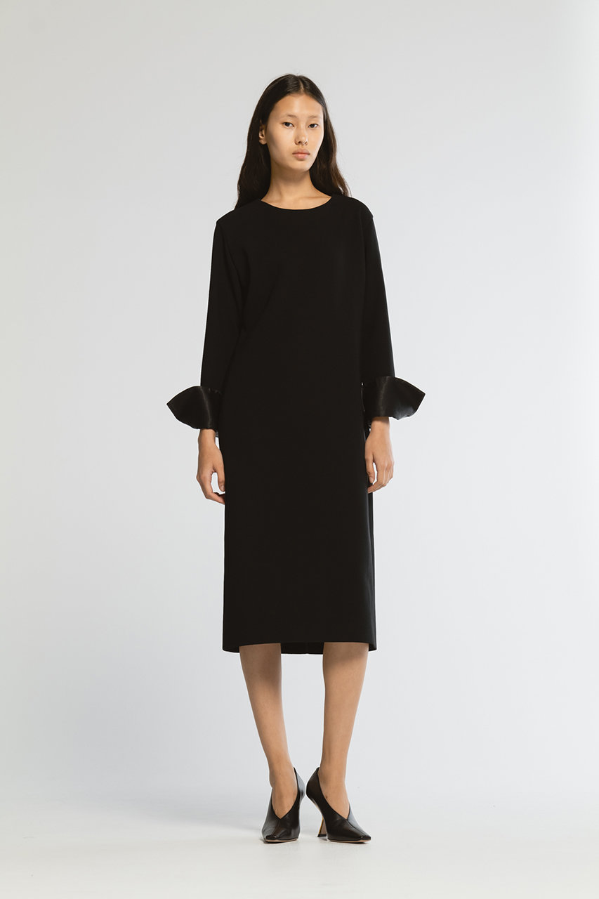 CINOH(チノ)｜CLEFF FLAIREDドレス/ベージュ の通販｜ELLESHOP