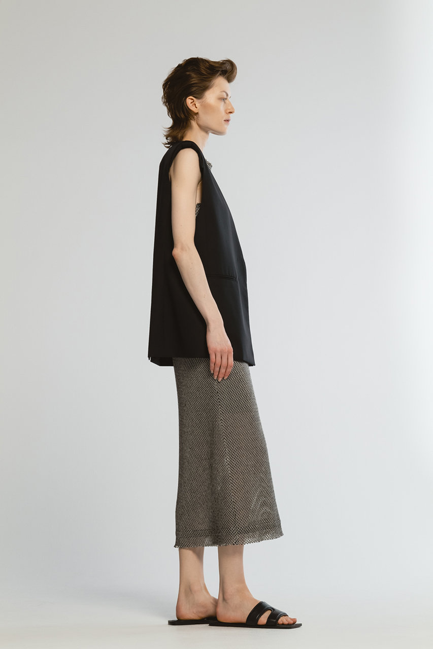 CINOH(チノ)｜サマーウールジレ/ブラック の通販｜ELLESHOP