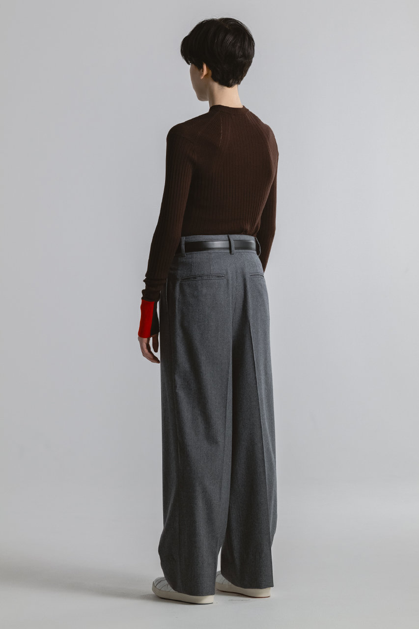 CINOH(チノ)｜クルー ネック タイト ニット/ブラウン/レッド の通販