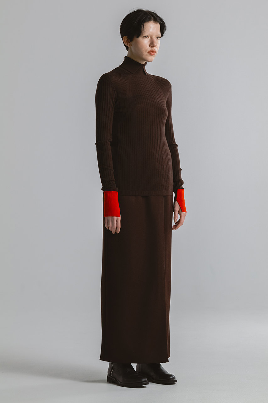 CINOH(チノ)｜タートル ネック タイト ニット/ブラウン/レッド の通販