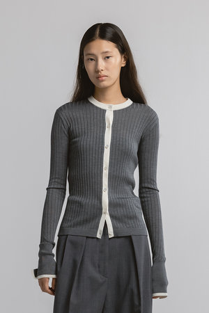 チノ/CINOHのシルク リブ ニット クルーネック カーディガン