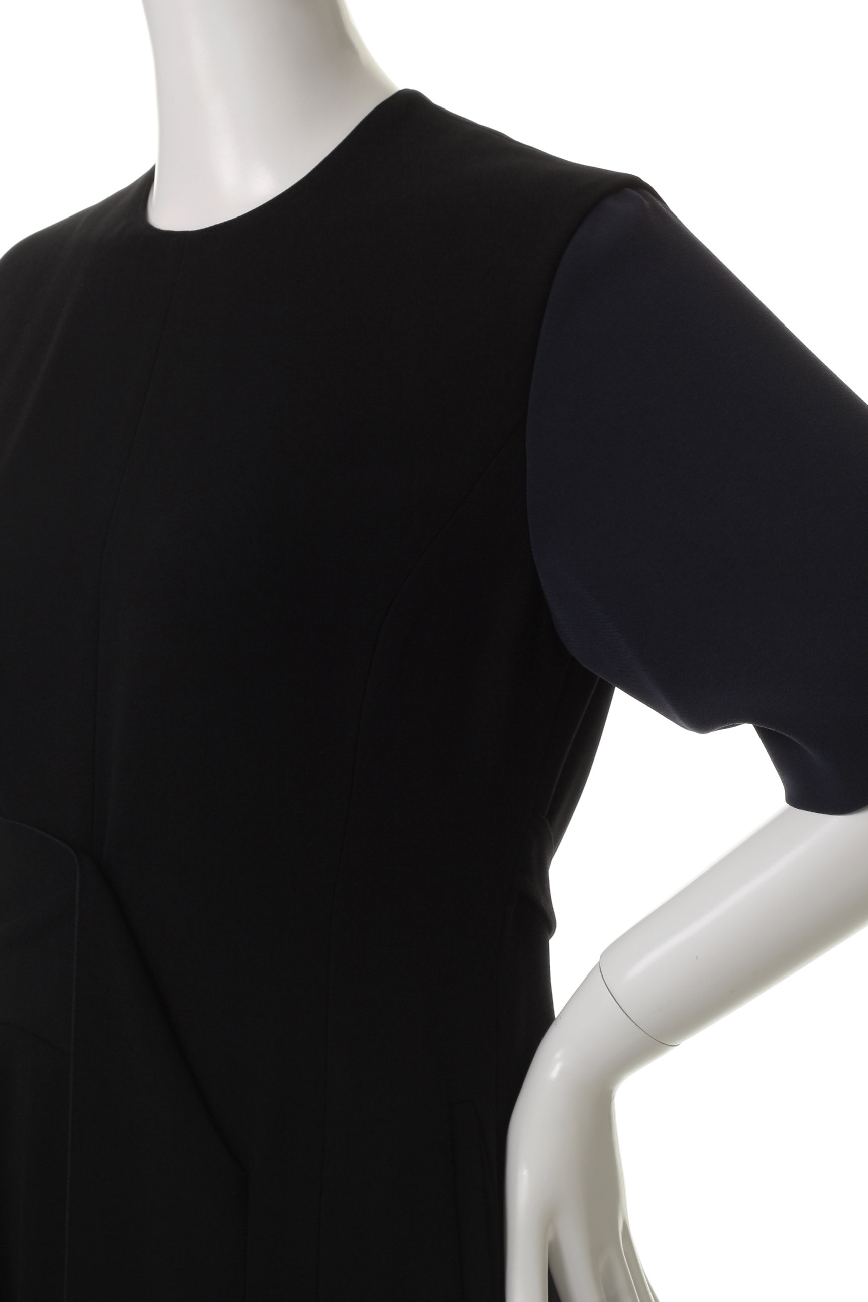 AKIRANAKA(アキラナカ)｜Griet ドレープ パネルドレス/ブラック