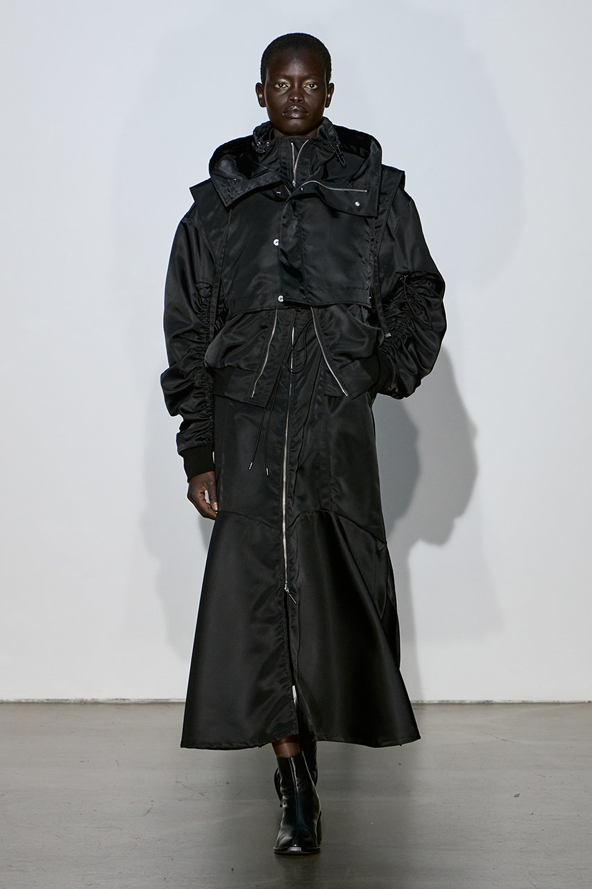 UJOH(ウジョー)｜ジップサスペンダードレス/ブラック の通販｜ELLESHOP  