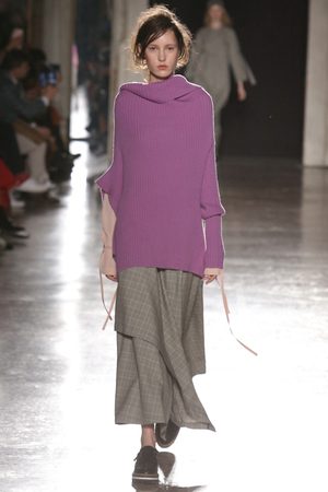 ウジョー/UJOHのランダムヘムウールスカート