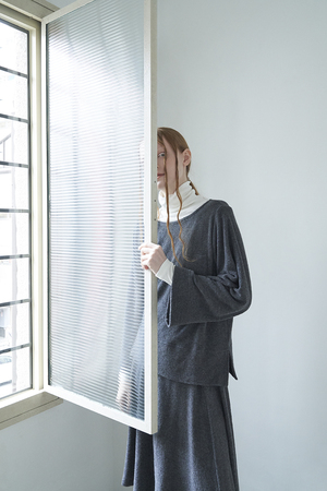 フォーコーナーズ/+FOUR CORNERSのパイル ロールアップスリーブプルオーバー(110100/110102)