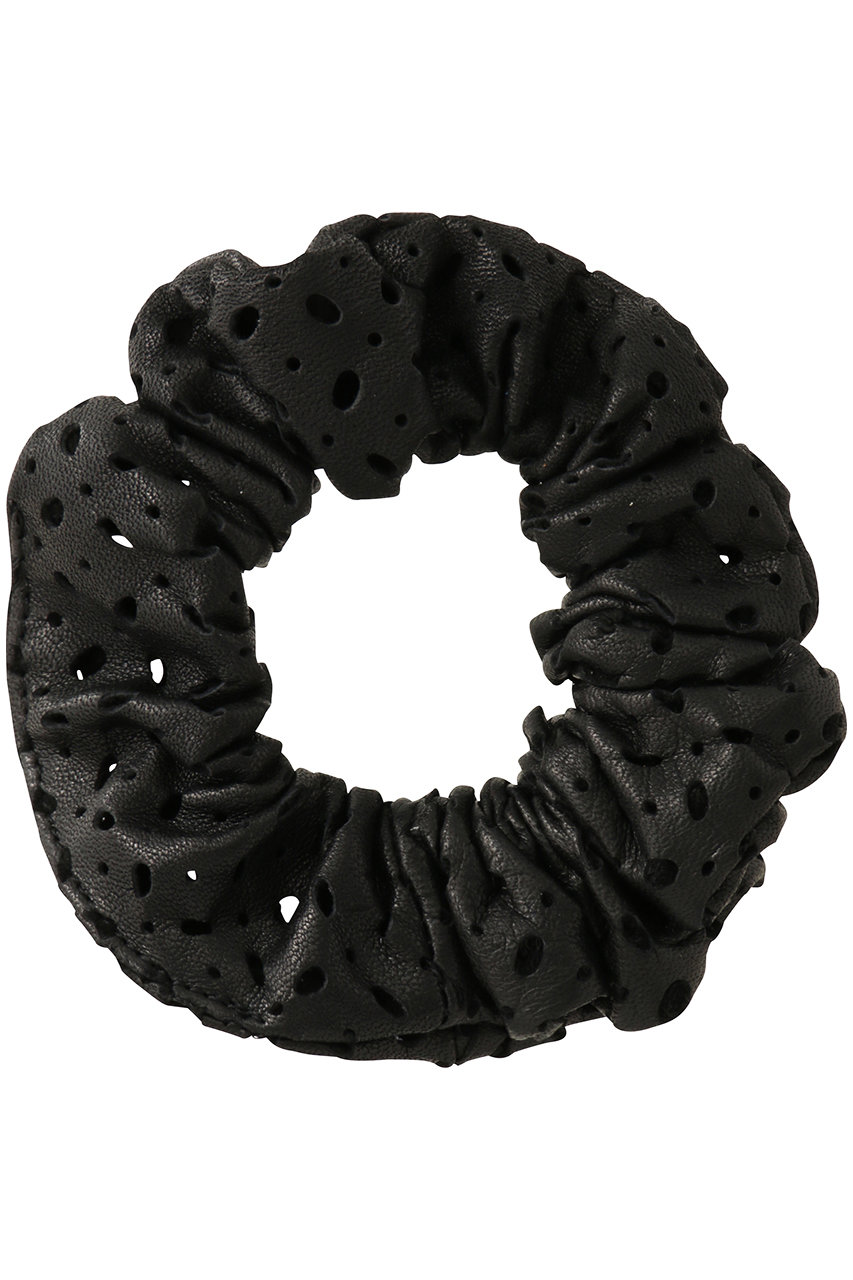 シシ/sisiiのレザーシュシュpunching(ブラック/100-001P2)