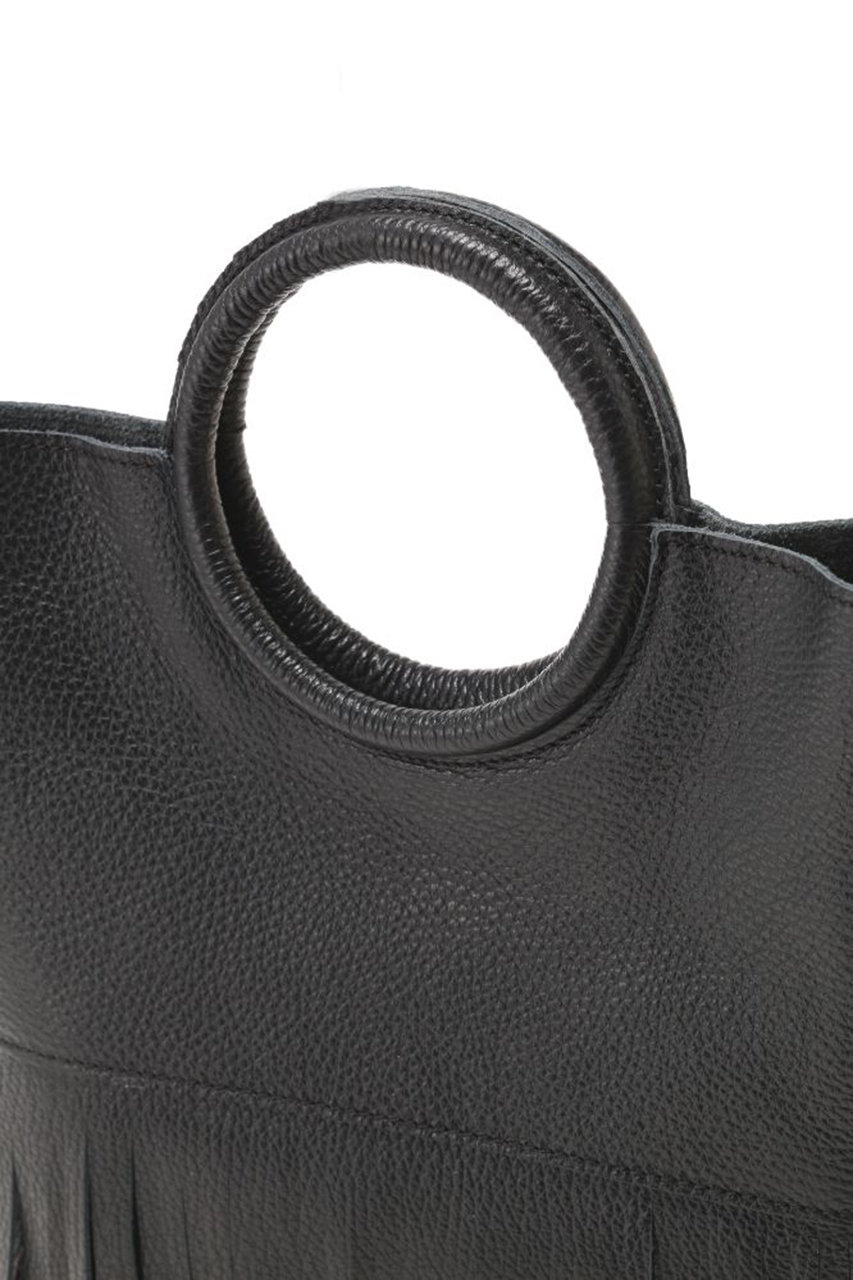 Rose Bud ローズバッド サークルハンドルフリンジショルダーバッグ ブラック の通販 Elleshop エル ショップ