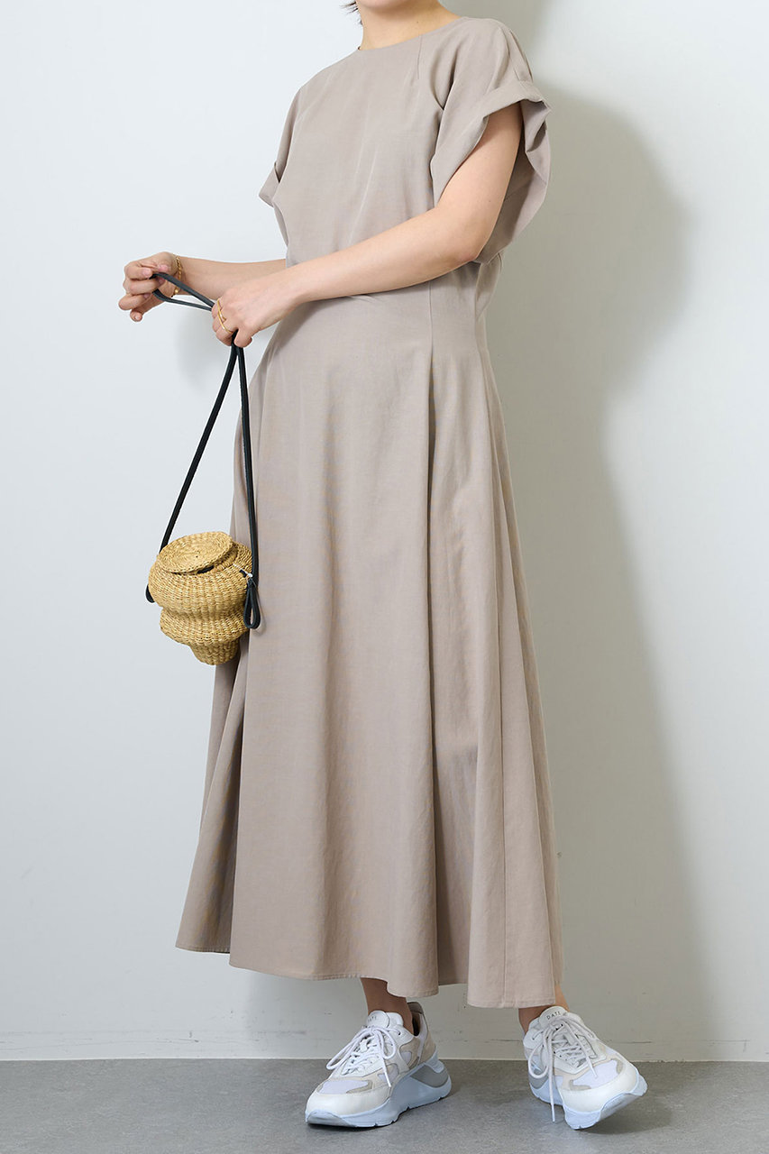 Whim Gazette ウィム ガゼット グログランクルーネックワンピース ベージュ の通販 Elleshop エル ショップ