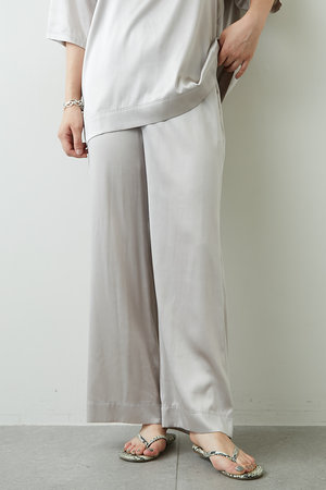 シルクサテンイージーパンツ