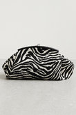 【A VACATION】PILLOW ZEBRAバッグ