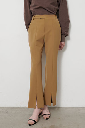 ウィム ガゼット/Whim Gazetteのフロントスリットパンツ(110600/110601)