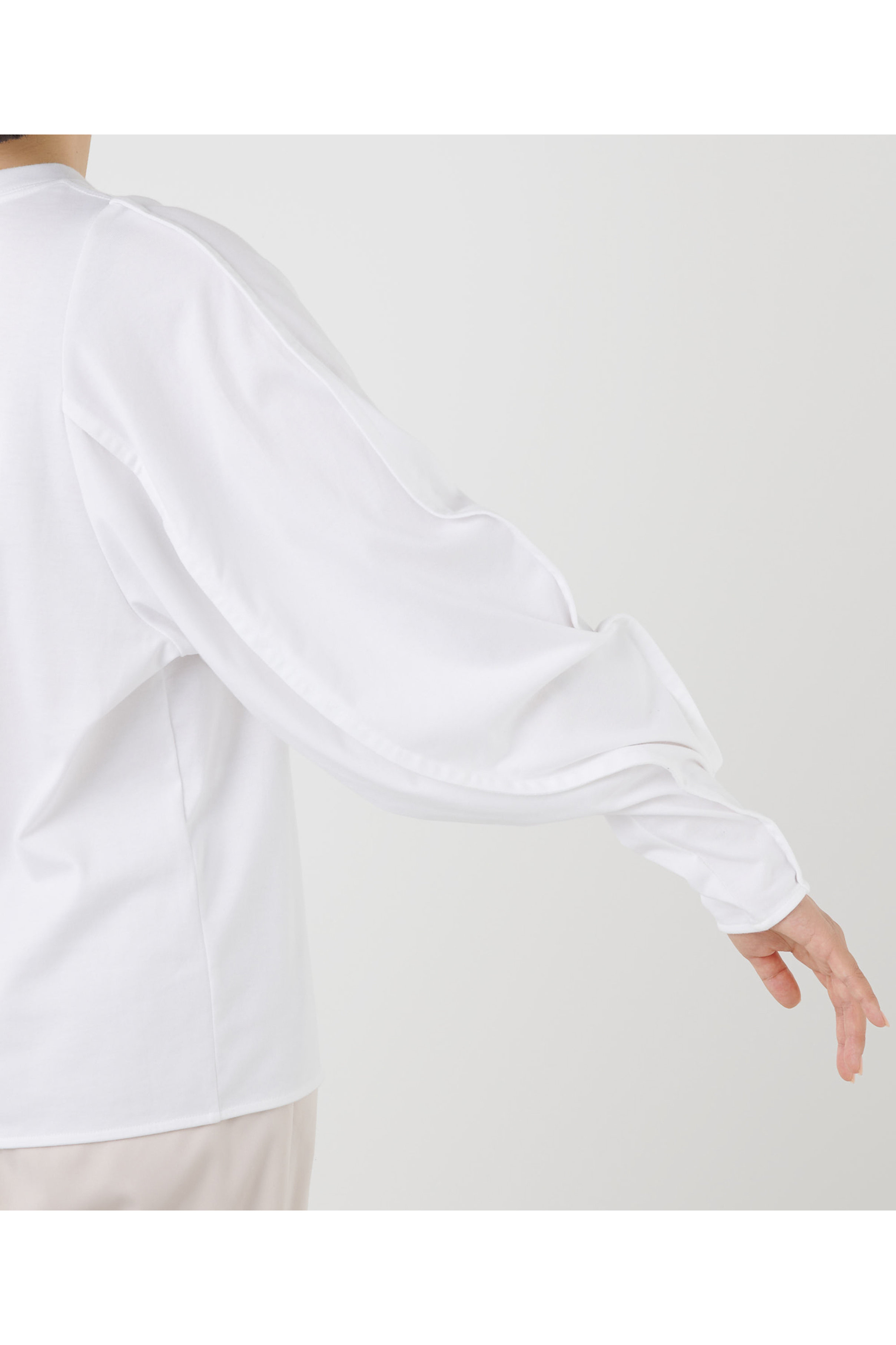 Whim Gazette(ウィム ガゼット)｜ボリュームスリーブロングTシャツ 