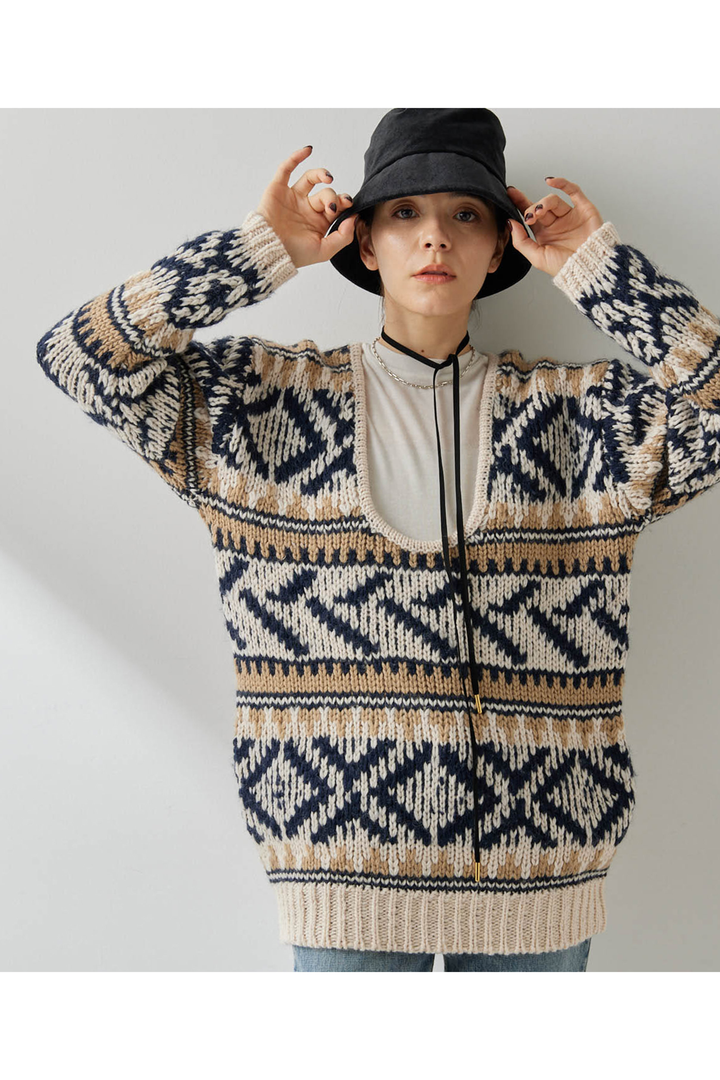 【THE PAUSE】ジャガードUネックプルオーバー