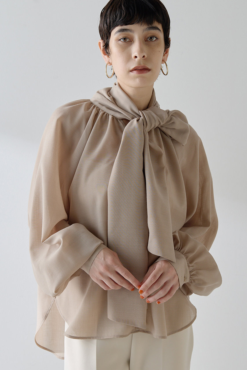 Whim Gazette(ウィム ガゼット)｜ボウタイブラウス/ベージュ の