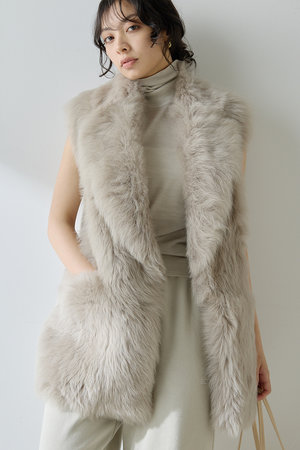 Whim Gazette シャギーニットジレ ベビーピンク ジュエローブ Jewelobe シャローVネックシャギーニットプル