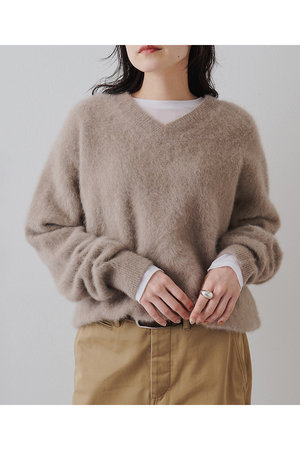 ウィム ガゼット/Whim GazetteのファーVプルオーバー(110300/110301)