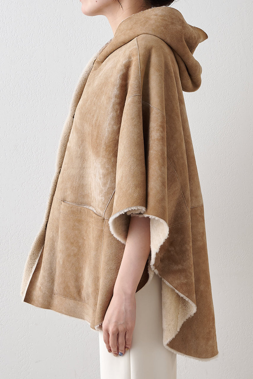 未使用級✨ウィムガゼット ムートンケープコート 2023AW ボア ラムレザー Whim Gazette(ウィム ガゼット)｜ムートンポンチョ/ベージュ の通販