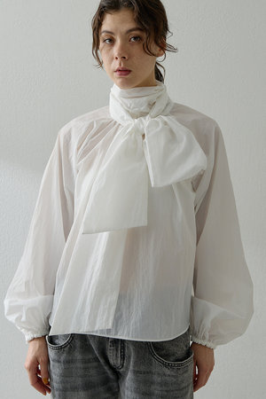 ウィムガゼット　ボウタイ　ブラウス　ホワイトシャツ 長袖 ウィムガゼット ボウタイ ブラウス ホワイトシャツ 長袖 ウィム