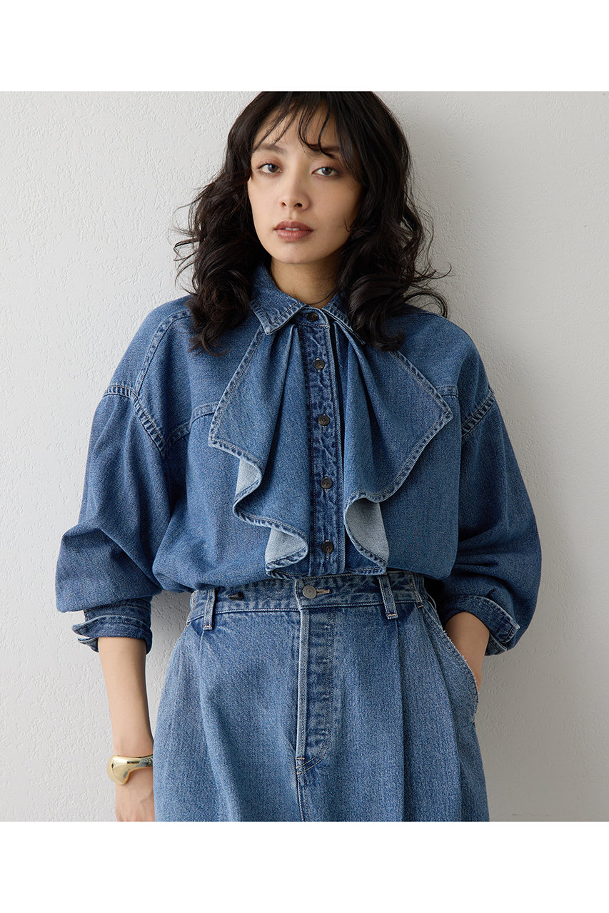 フリルデニムブラウス