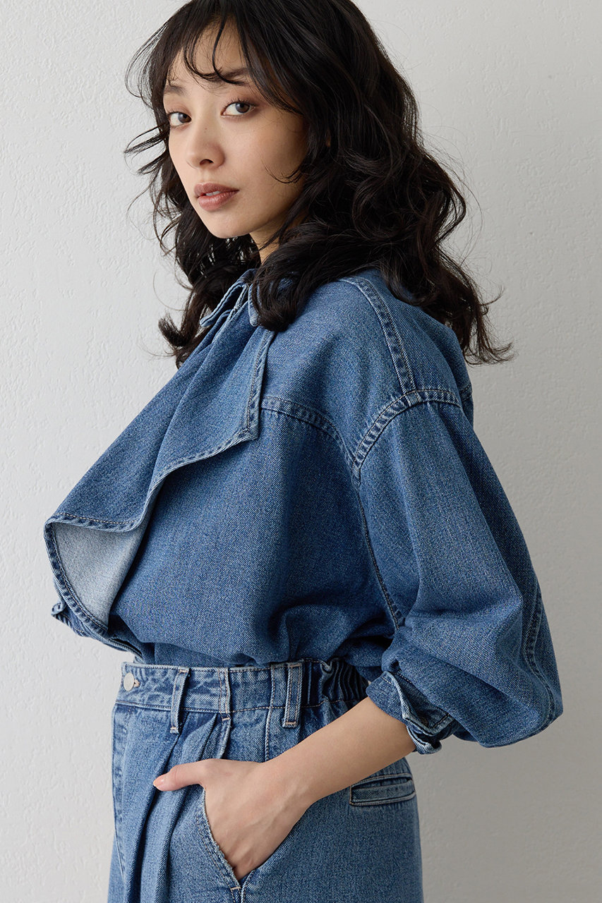 Whim Gazette(ウィム ガゼット)｜フリルデニムブラウス/ブルー の通販