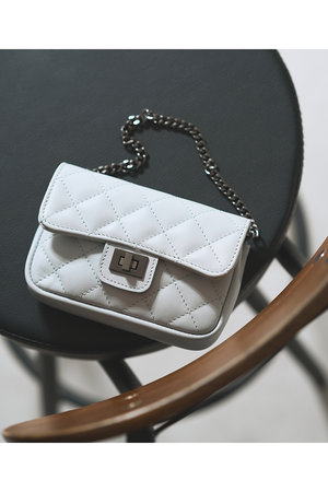 ウィム ガゼット/Whim Gazetteの【予約販売】【Hoaw.】チェーンミニバッグ(120600/120601)