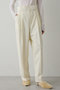 【予約販売】ハイウエストタックパンツ ウィム ガゼット/Whim Gazette オフホワイト