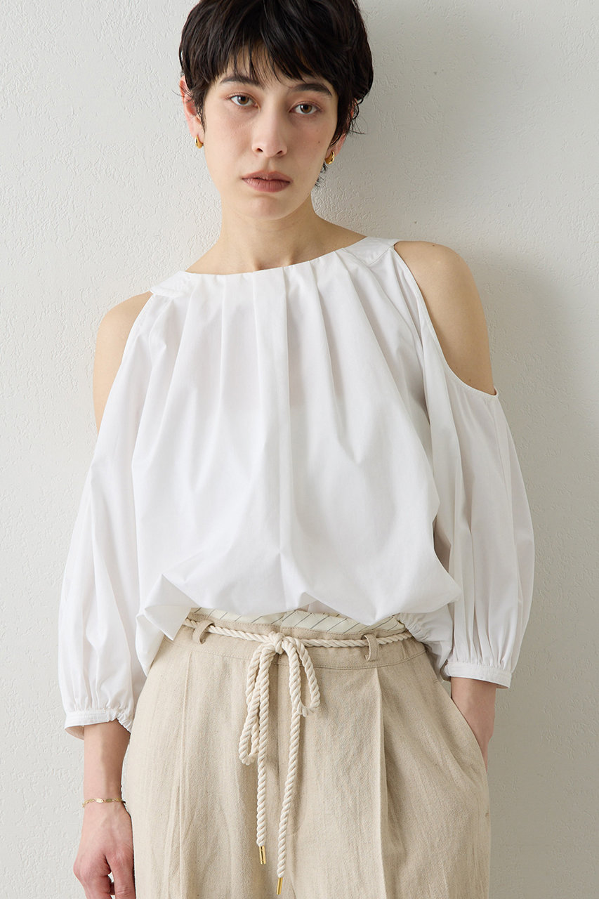ウィム ガゼット/Whim Gazetteの【予約販売】【THE PAUSE】オープンショルダーブラウス(オフホワイト/WGP1061304A0002)
