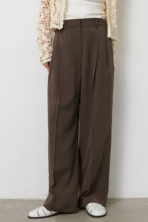 ウィム ガゼット/Whim Gazetteの【予約販売】【THE PAUSE】タックパンツ(110600/110601)