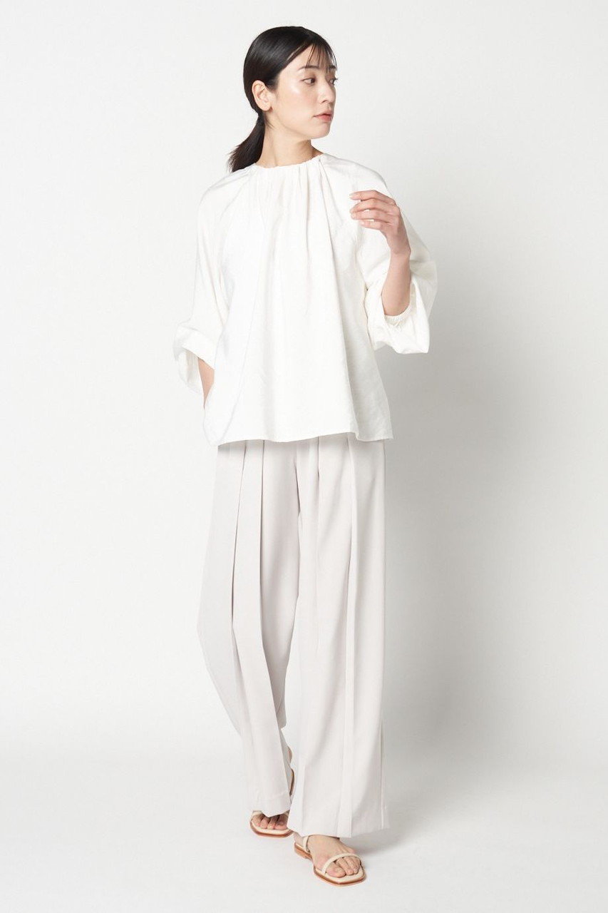 HELIOPOLE(エリオポール)｜レーヨンポプリンバックギャザーブラウス