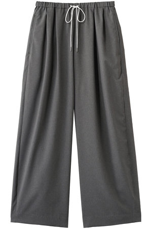 エリオポール/HELIOPOLEのバレルレッグタックパンツ(110600/110601)