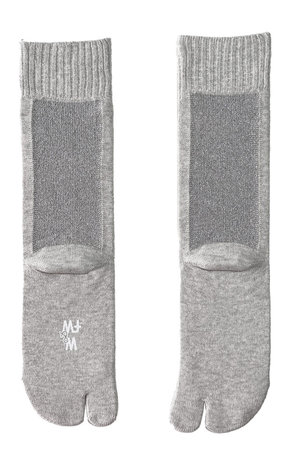 ダブルアンドエフダブル/w&fwのコットンバックラインラメTABIソックス