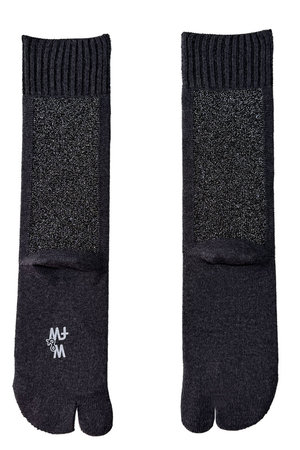 ダブルアンドエフダブル/w&fwのコットンバックラインラメTABIソックス