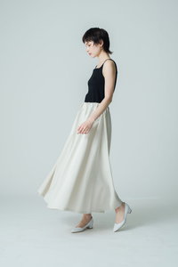 ebure クラッシーコットンサテンビッグシルエットシャツ ebure(エブール)｜【店舗限定】クラッシーコットンサテン ビッグ