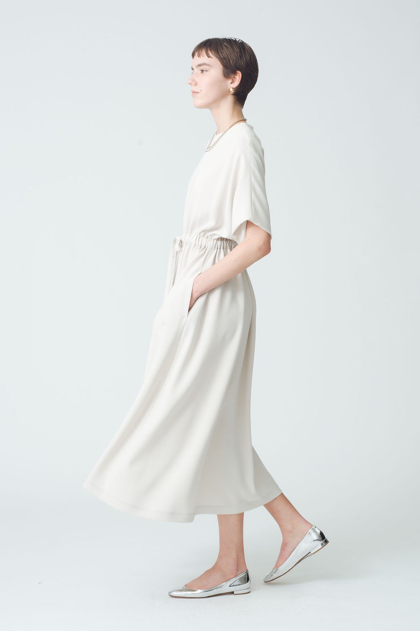 最終価格⭐︎美品⭐︎ebure トリアセダブルクロス ウォッシャブルフレアワンピース 最終価格⭐︎美品⭐︎ebure トリアセダブルクロス