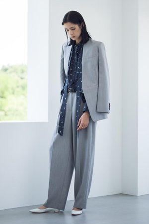 ella selectshop⭐︎スカラップ レギンスパンツ 2025年最新】ella スカラップの人気アイテム - メルカリ