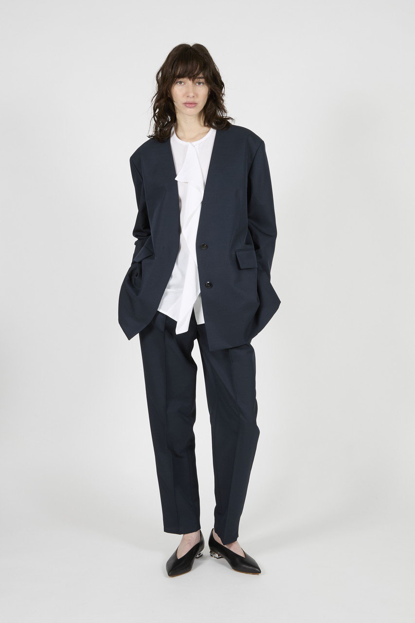 ebure(エブール)｜【店舗限定】ドレープポプリン ノーカラーブラウス