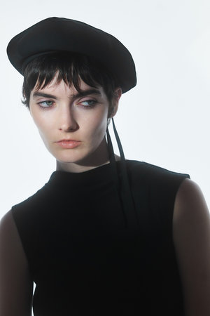 イリスフォーセブン/IRIS 47のプリーツタンクトップス(110100/110101)