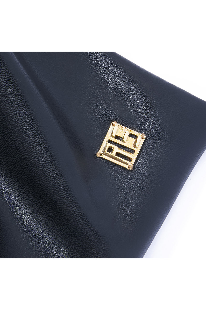 IRIS 47(イリスフォーセブン)｜swing バッグ/ブラック の通販