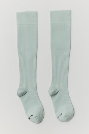 イリスフォーセブン/IRIS 47の【UNQUITTE】elitude 着圧ソックス(140700/140701)