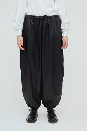 ミズイロインド/mizuiro indのglossy drawstring hem easy PT パンツ(110600/110601)