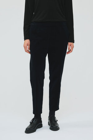 ミズイロインド/mizuiro indのコーデュロイセンタープレスパンツ(110600/110601)