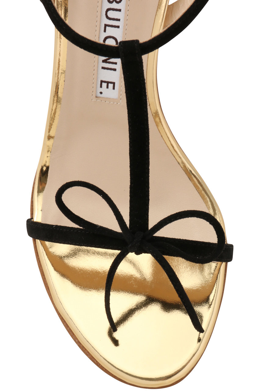 NEBULONI E.(ネブローニ)｜リボン付きスエードTストラップサンダル