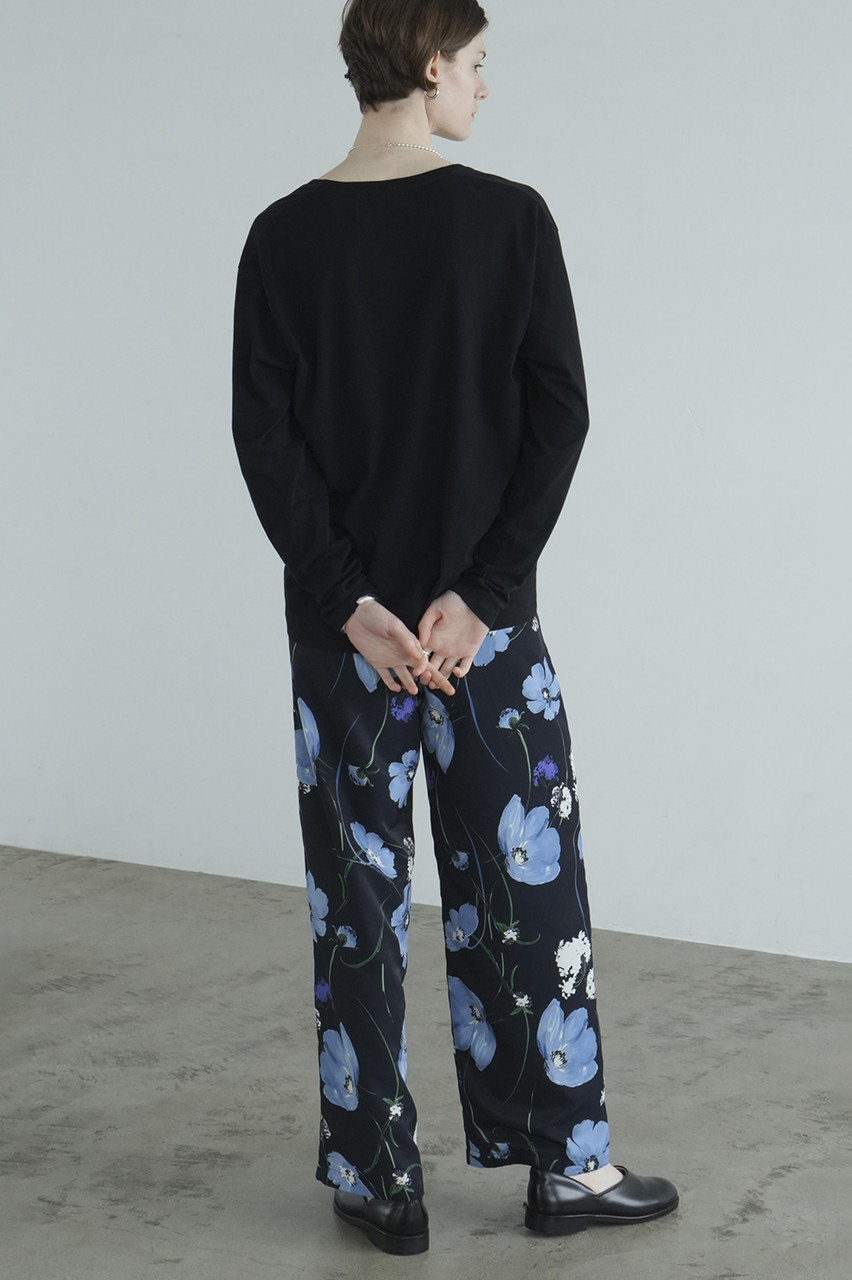 CLANE Multicolored Flower WIDE PANTS パンツ (Blue, 1) クラネ | ELLE Shop