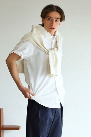 ブルックス ブラザーズ/Brooks Brothersの【MEN】◆オンラインストア限定◆ コットン　ビッグGFロゴ　シアサッカー　ショートスリーブ　カジュアルシャツ　Traditional Fit(110400/110402)